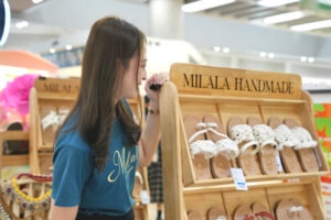 sandals world art and craft sandals