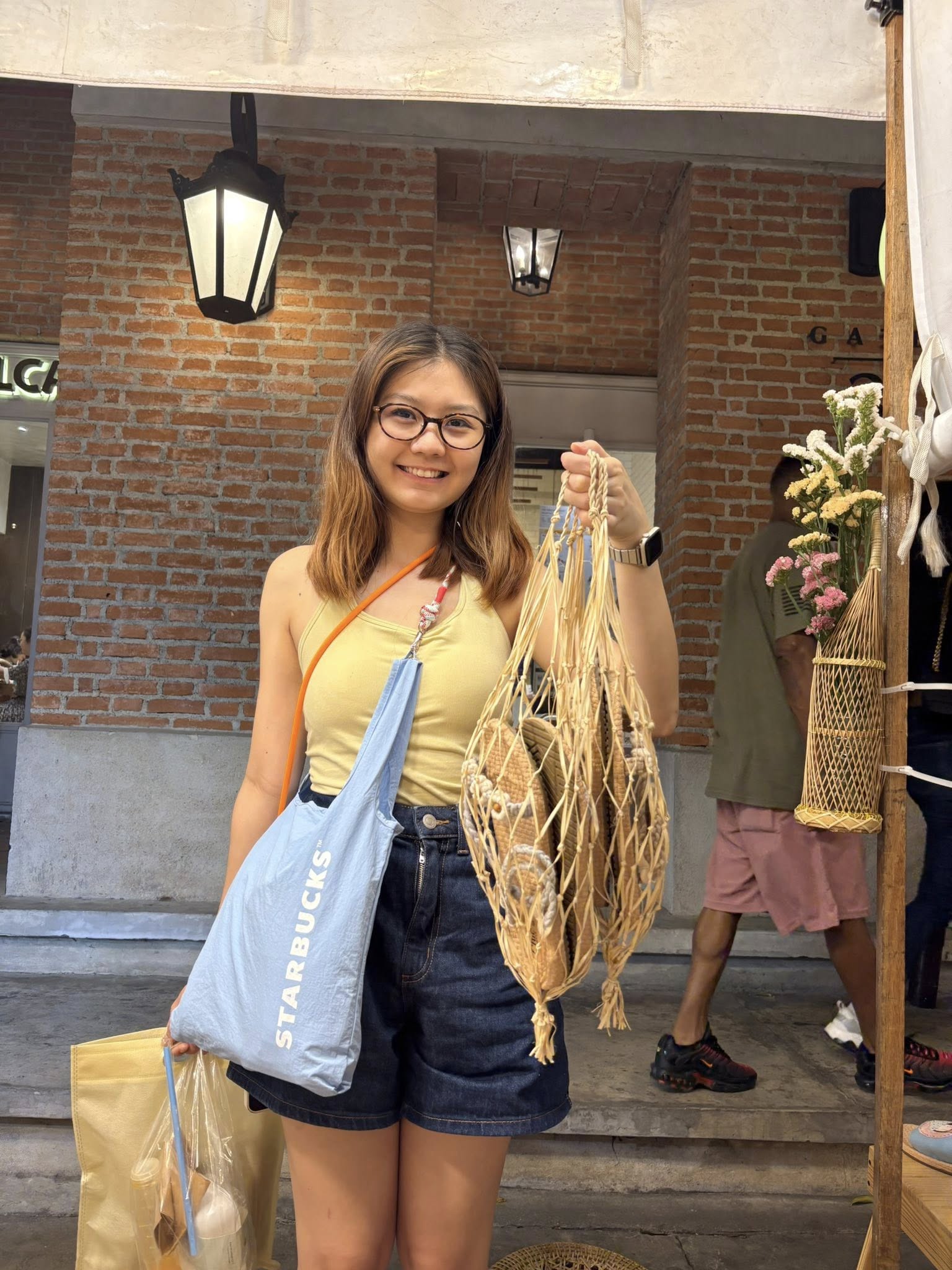 Sustainable-Thai-Craft-Sandals-Stylish-Eco-Friendly-Footwear 