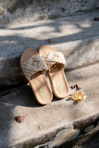 Step-Into-Style-This-Songkran-with-Meaningful-Fashion 