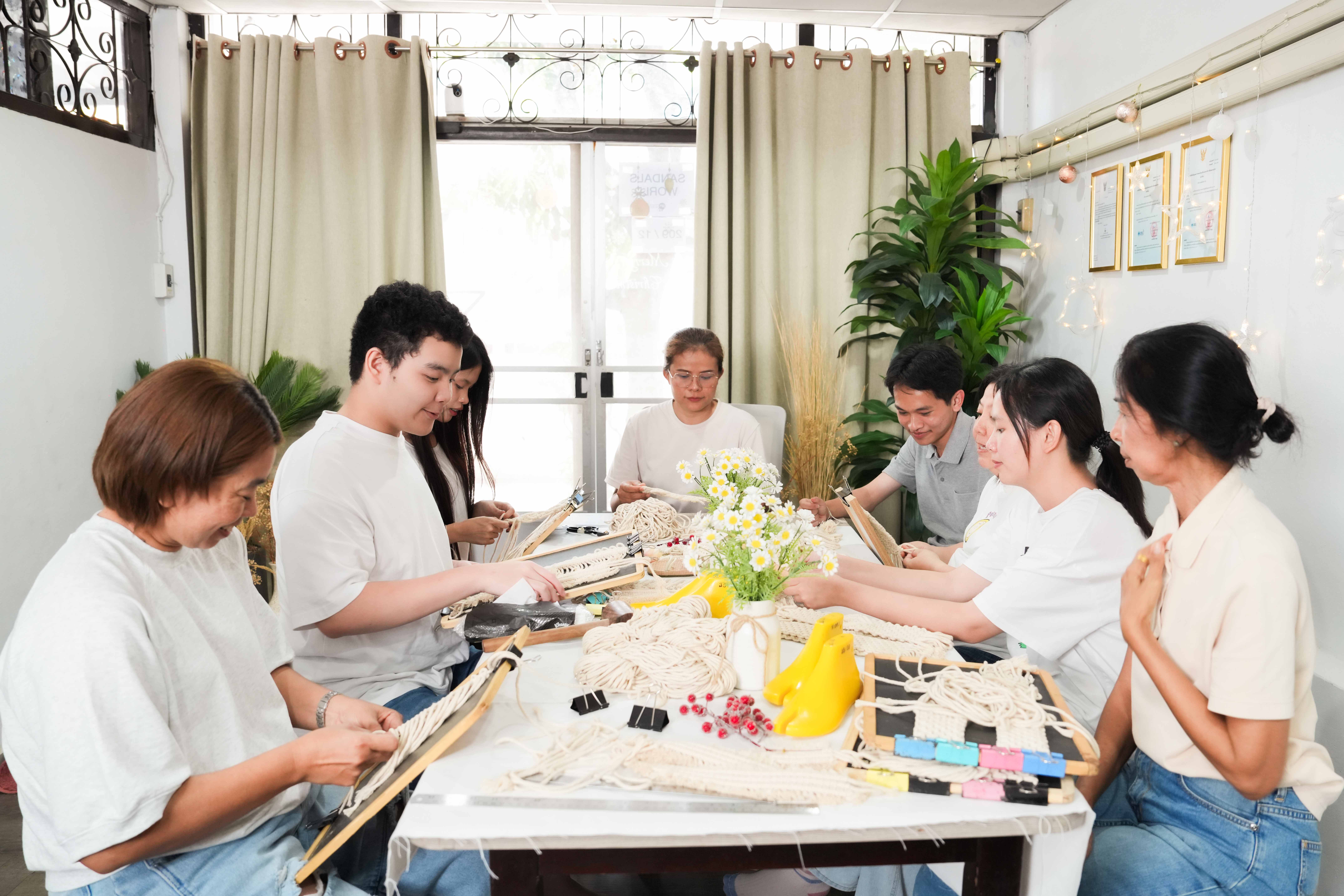 sustainable-thai-craft-sandals-through-macrame-comununity