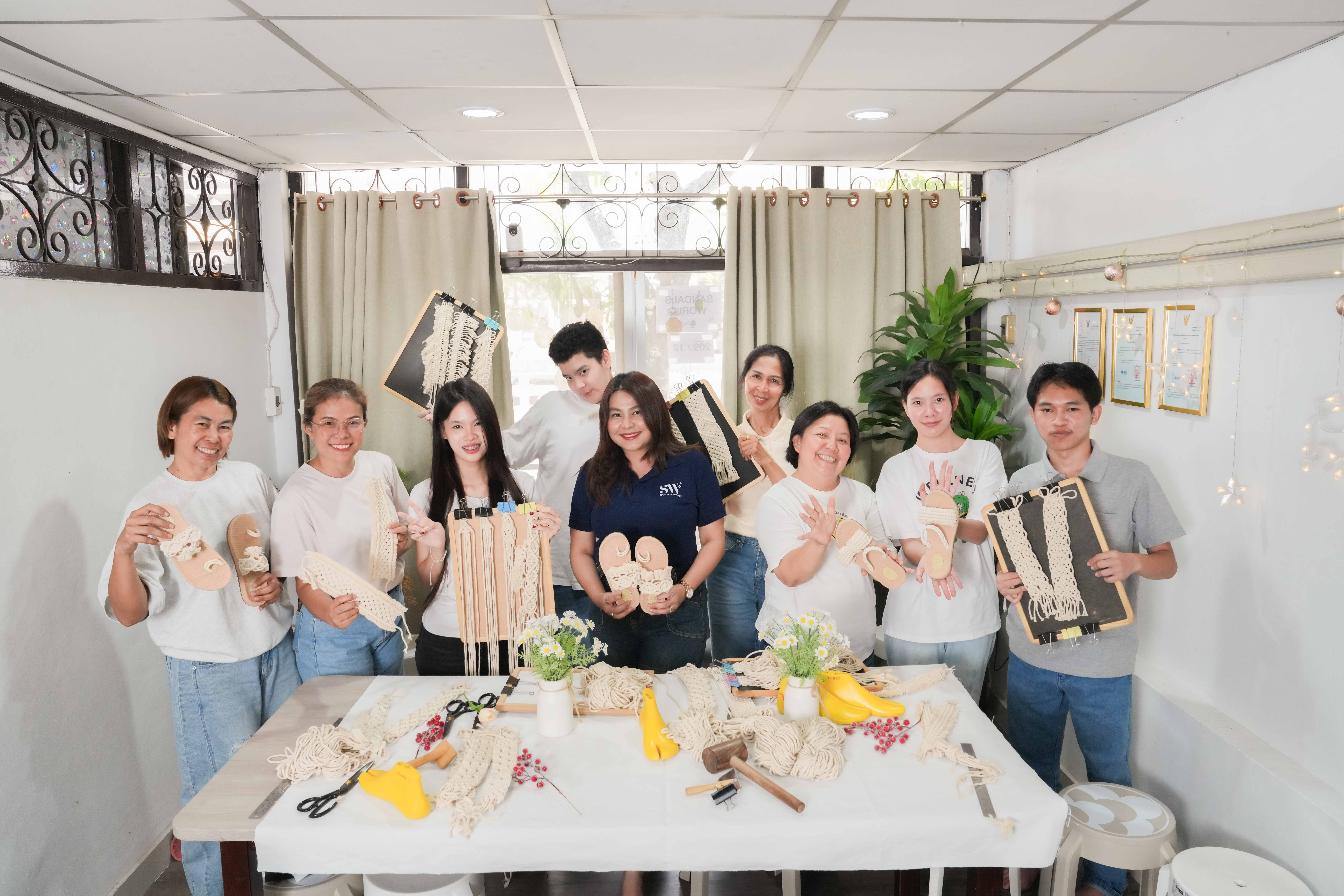 sustainable-thai-craft-sandals-through-macrame-comununity