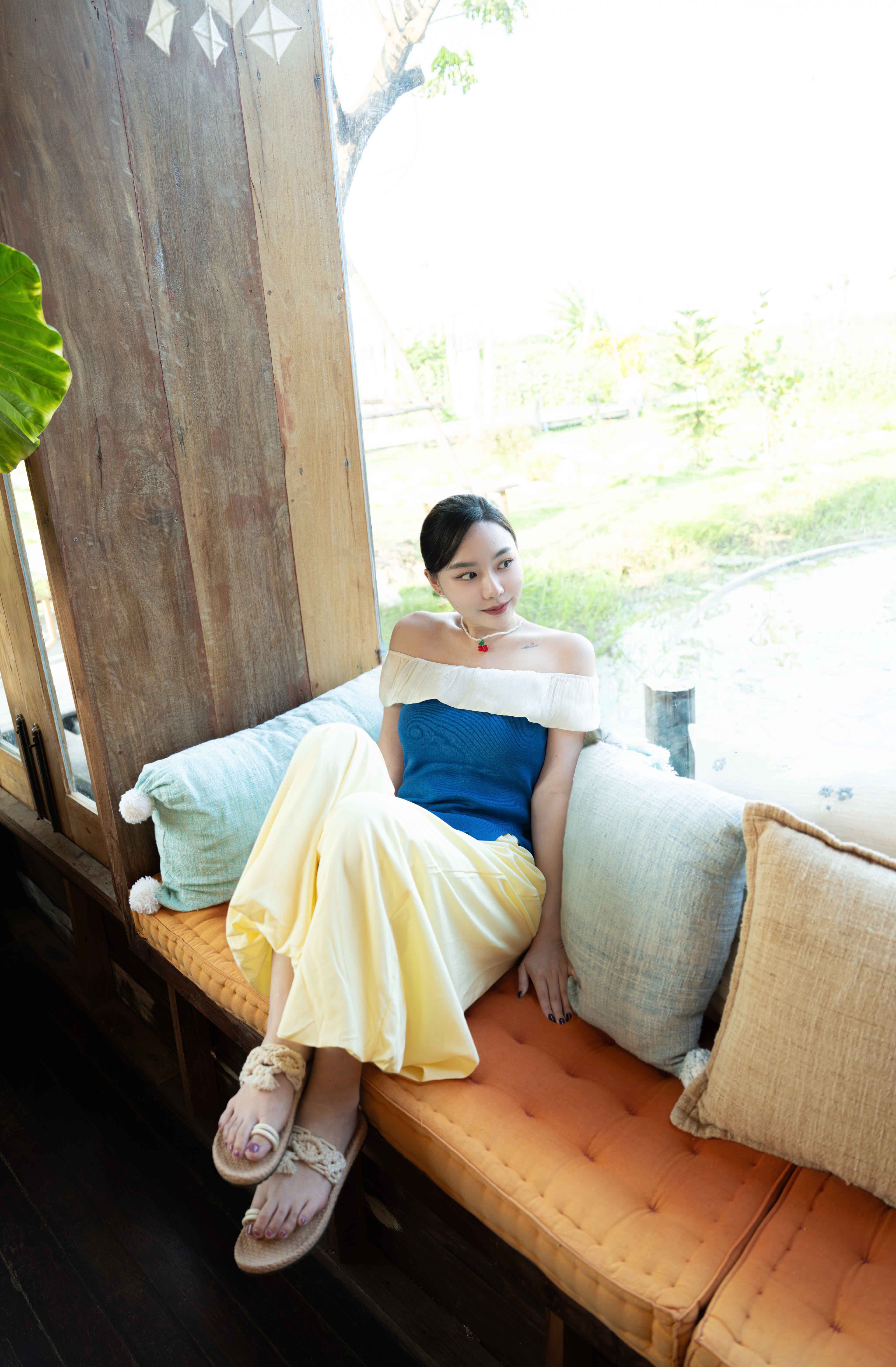 From-Fast-Fashion-Crisis-to-Sustainable-Thai-Craft-Sandals