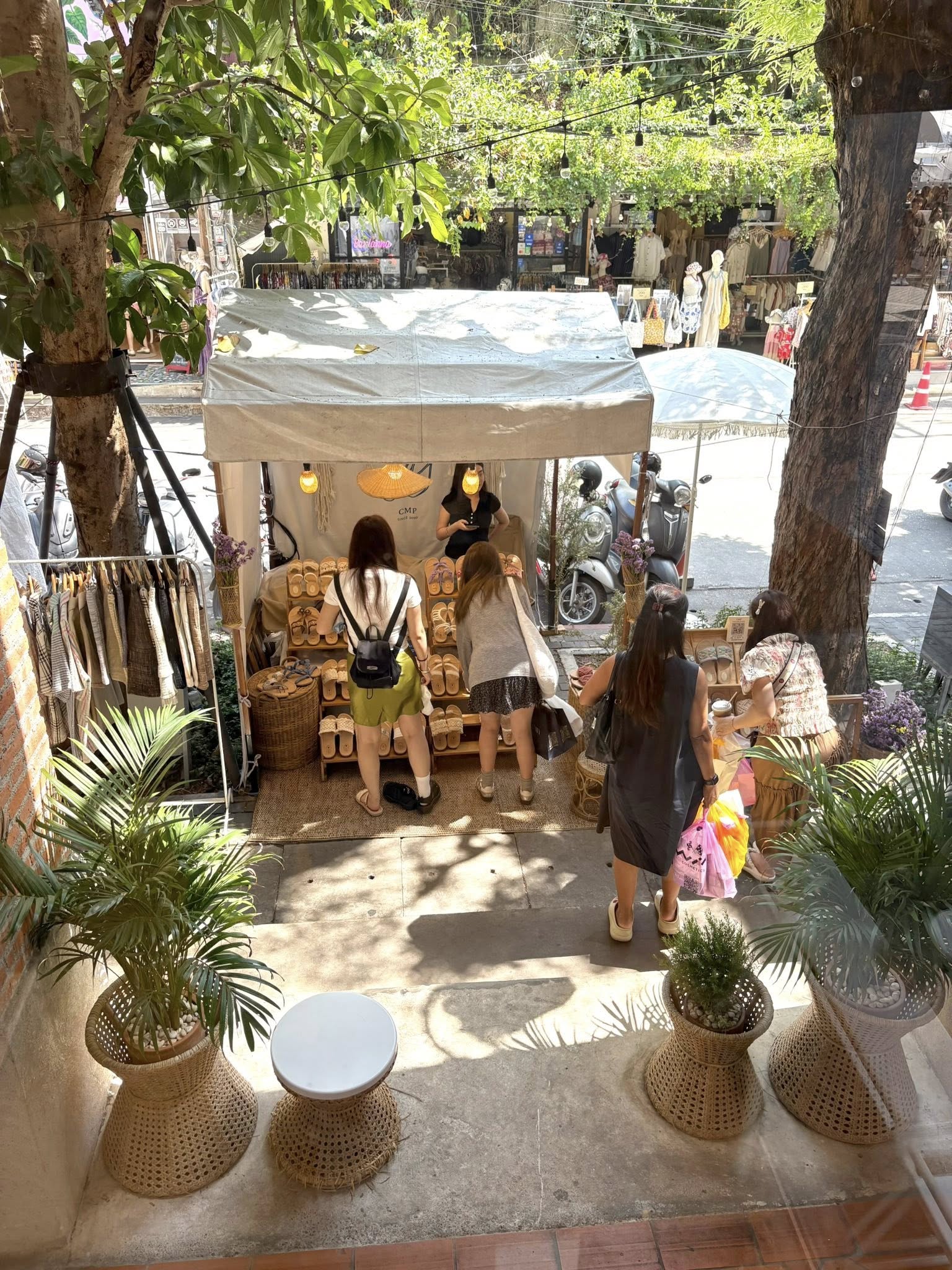 discover-the-craft-fashion-spirit-with-cmp-handmade-sandals