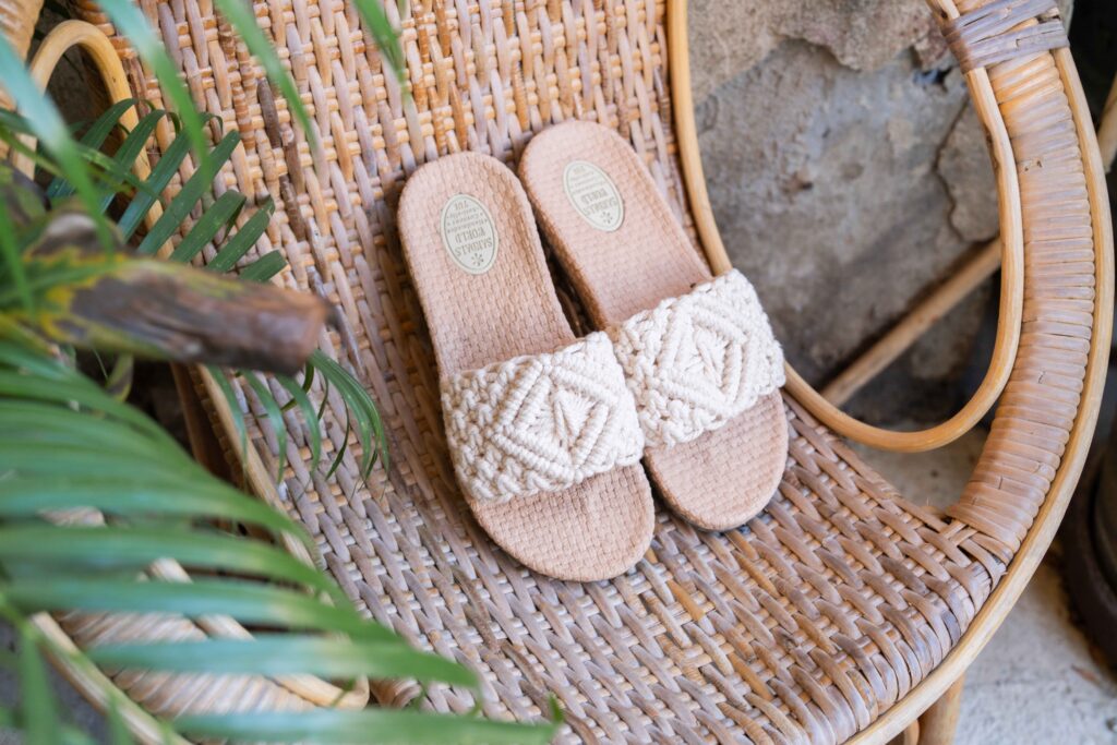 Sustainable-handmade-sandals-with-Sandals-World