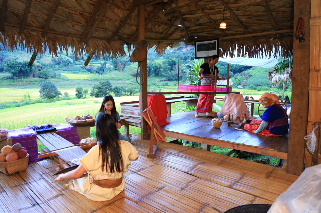 from-thai-artisans-to-artistic-handmade-sandals-the-world