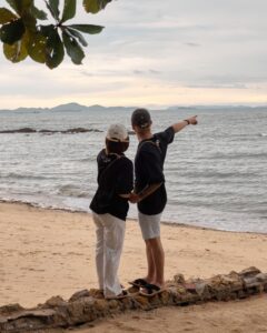 why-every-journey-is-better-when-you-walk-together