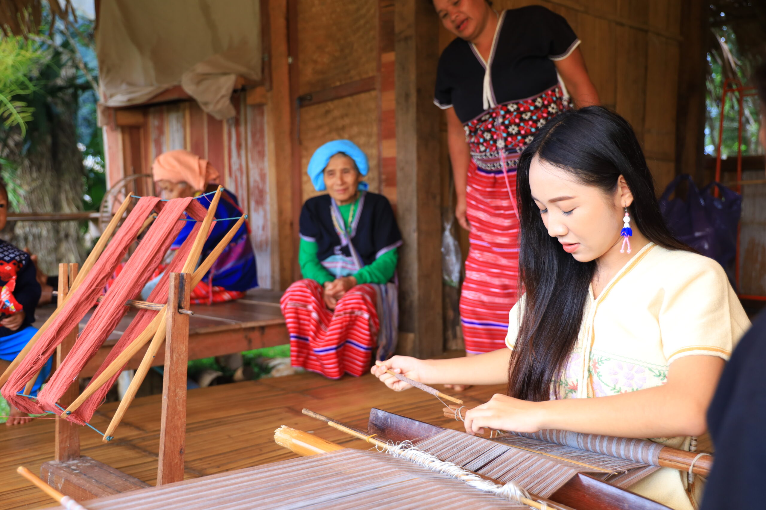 From-Pga-K-nyau-Weaving-to-Everyday-Fashion
