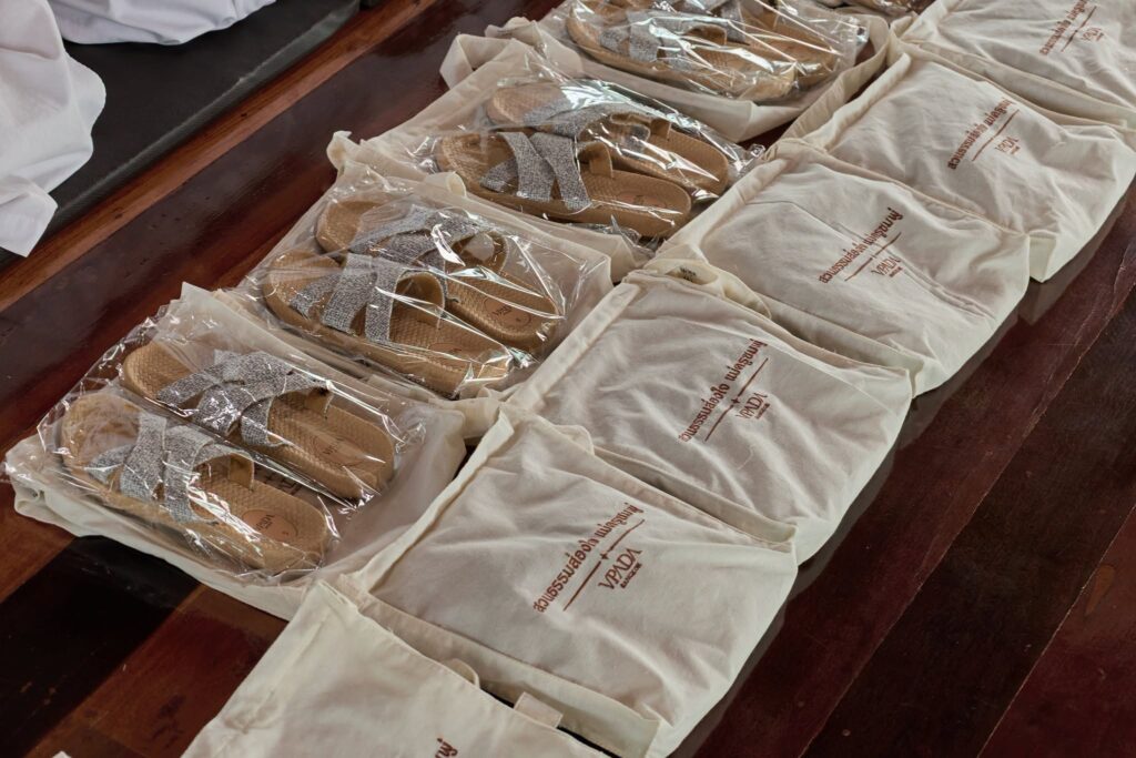 vpada-handmade-sandals-buddhist-lent-new-collection