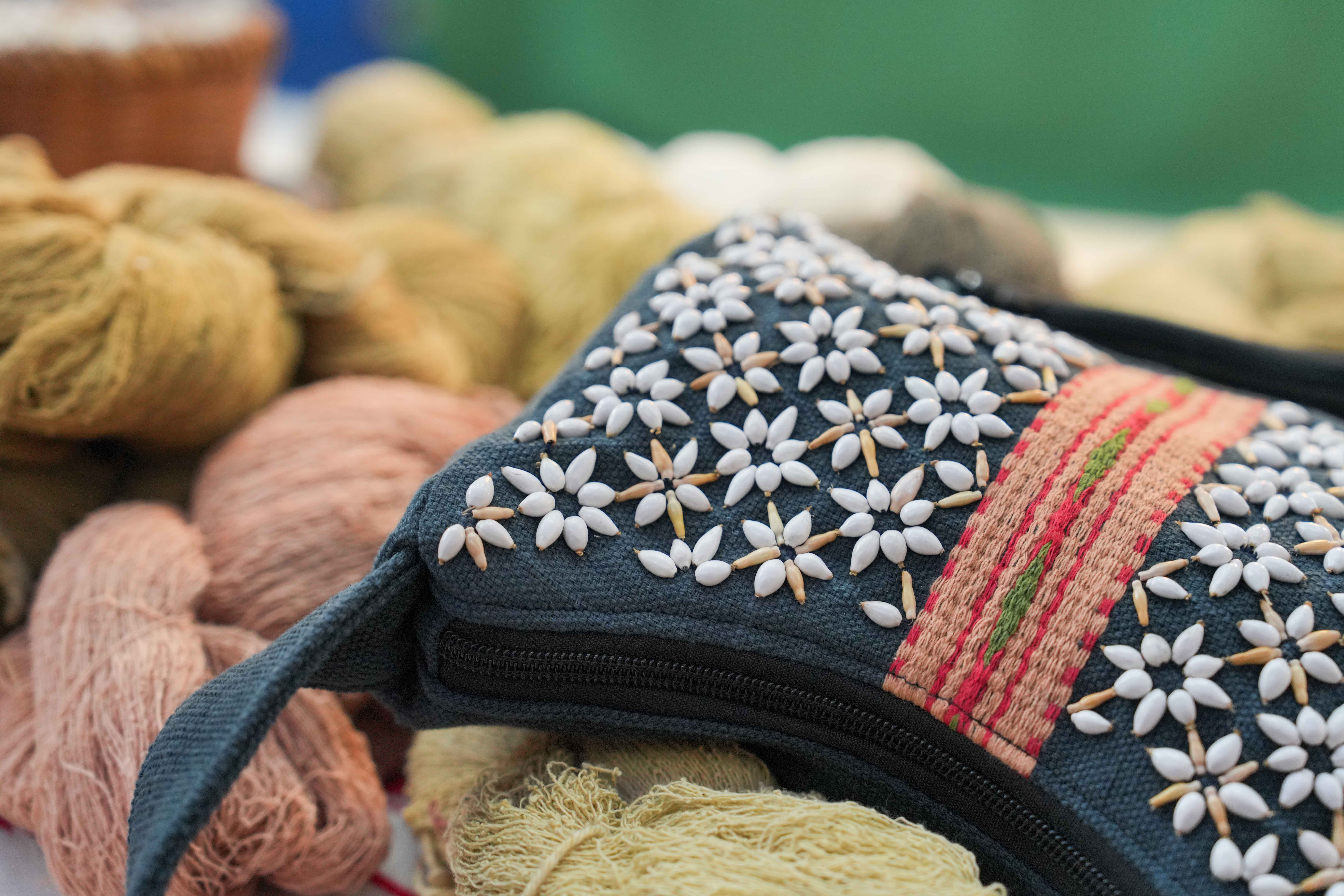 local-art-mae-hong-son-handmade-sandals-sandals-world